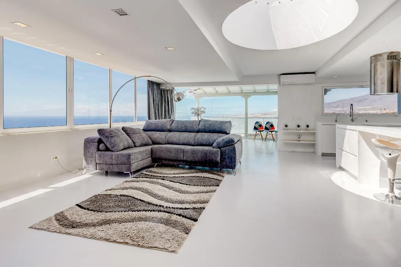 Panoramic Ocean & Mountain View 3 Bed Apartment In Island Village Heights Costa Adeje