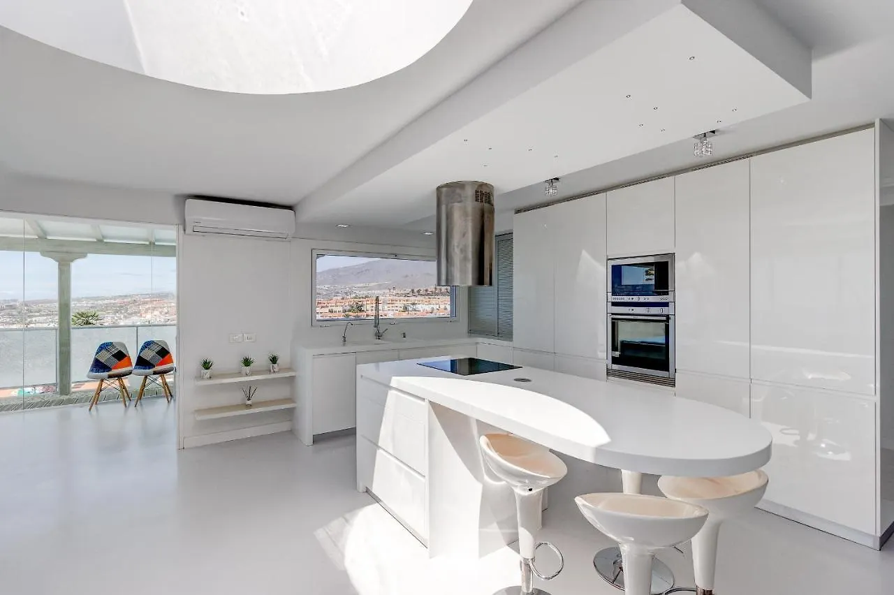 Panoramic Ocean & Mountain View 3 Bed Apartment In Island Village Heights Costa Adeje 0*, Costa Adeje (Tenerife) Spain