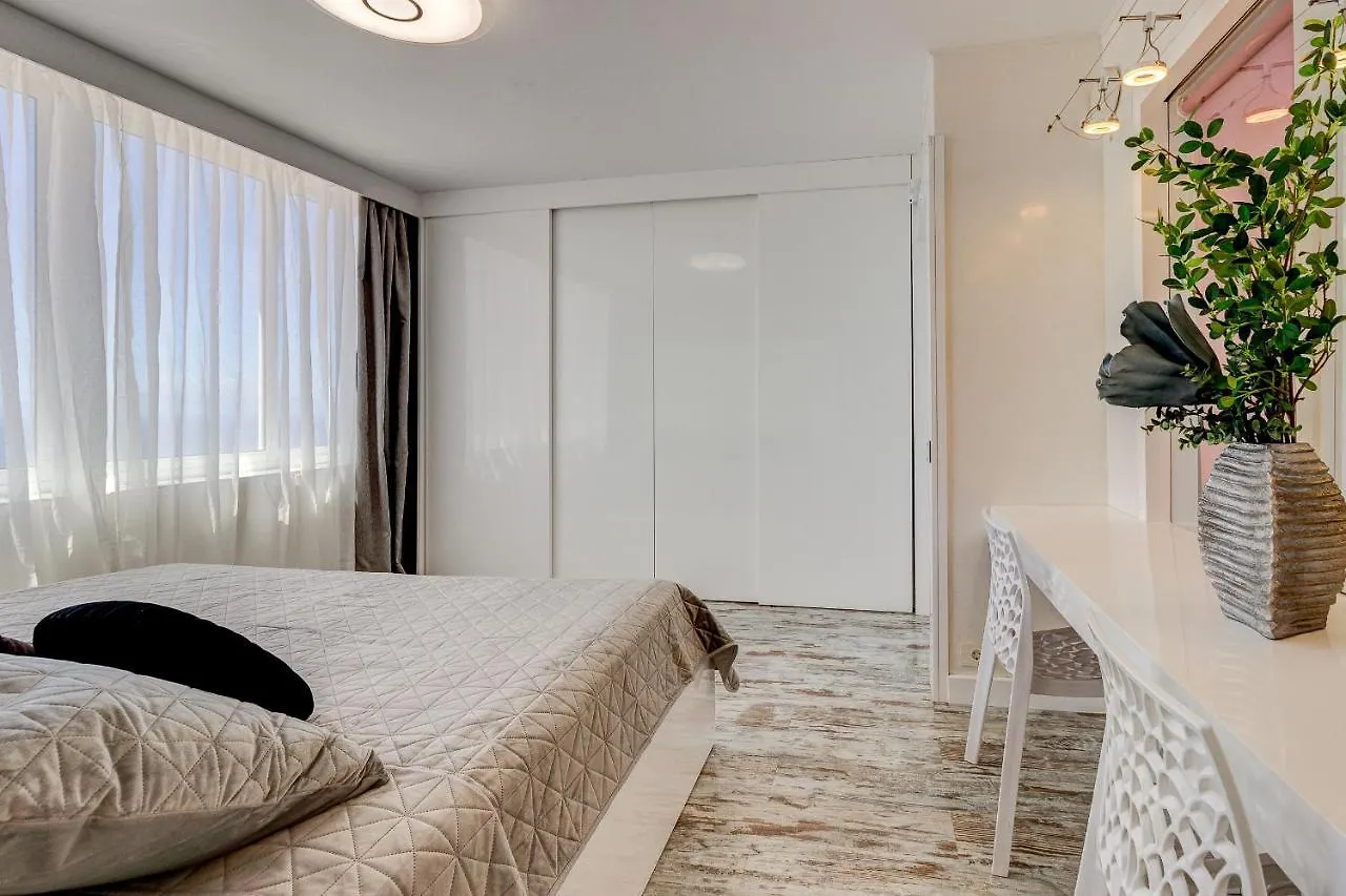 Panoramic Ocean & Mountain View 3 Bed Apartment In Island Village Heights Costa Adeje Spain