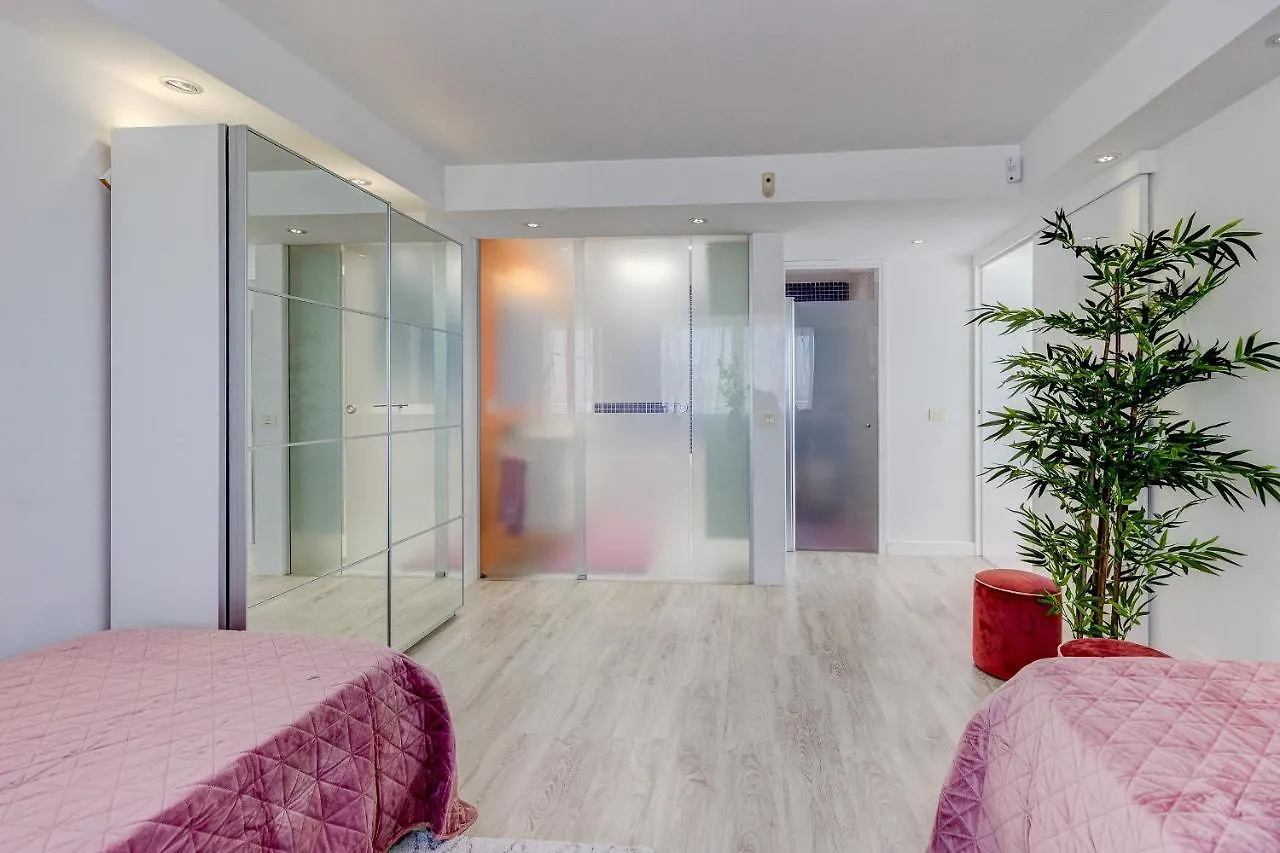 Panoramic Ocean & Mountain View 3 Bed Apartment In Island Village Heights Costa Adeje