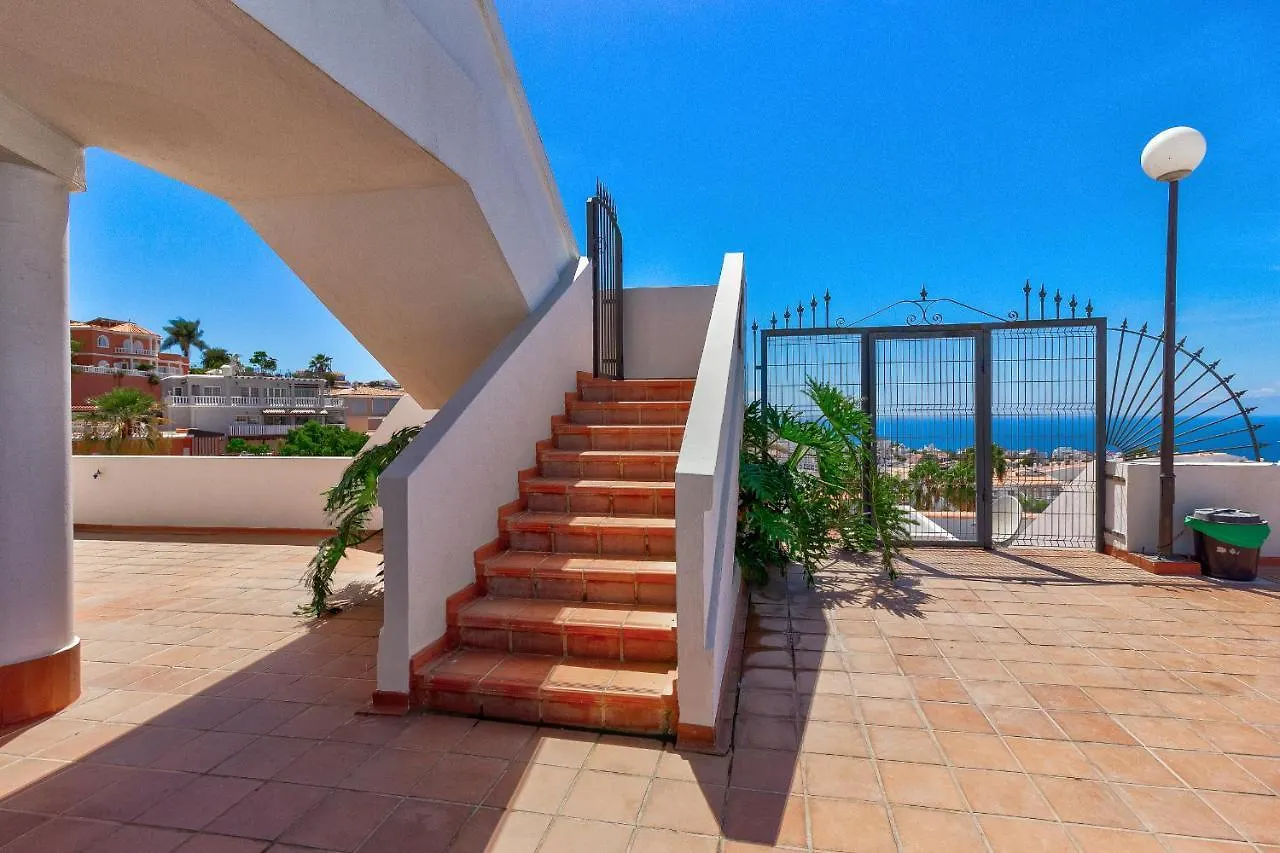 Panoramic Ocean & Mountain View 3 Bed Apartment In Island Village Heights Costa Adeje