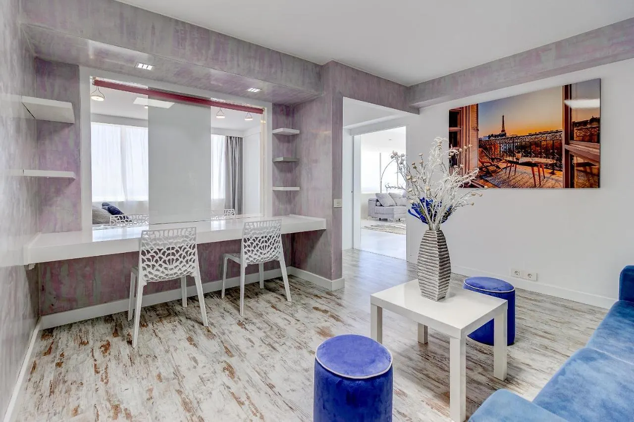 Panoramic Ocean & Mountain View 3 Bed Apartment In Island Village Heights Costa Adeje Španělsko